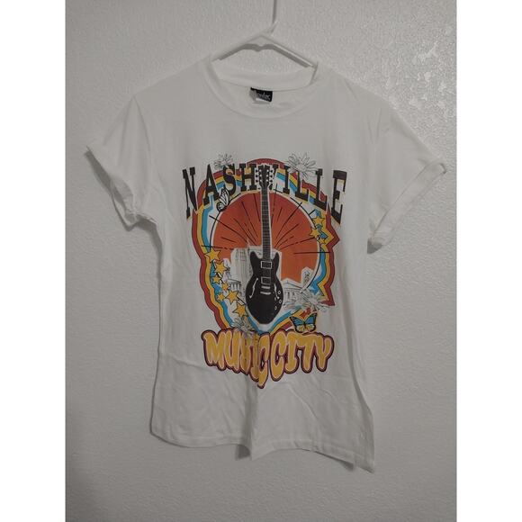 Popular Sports Nashville Music City Womens Size S Tshirt Graphic 100% Cotton - Picture 1 of 4